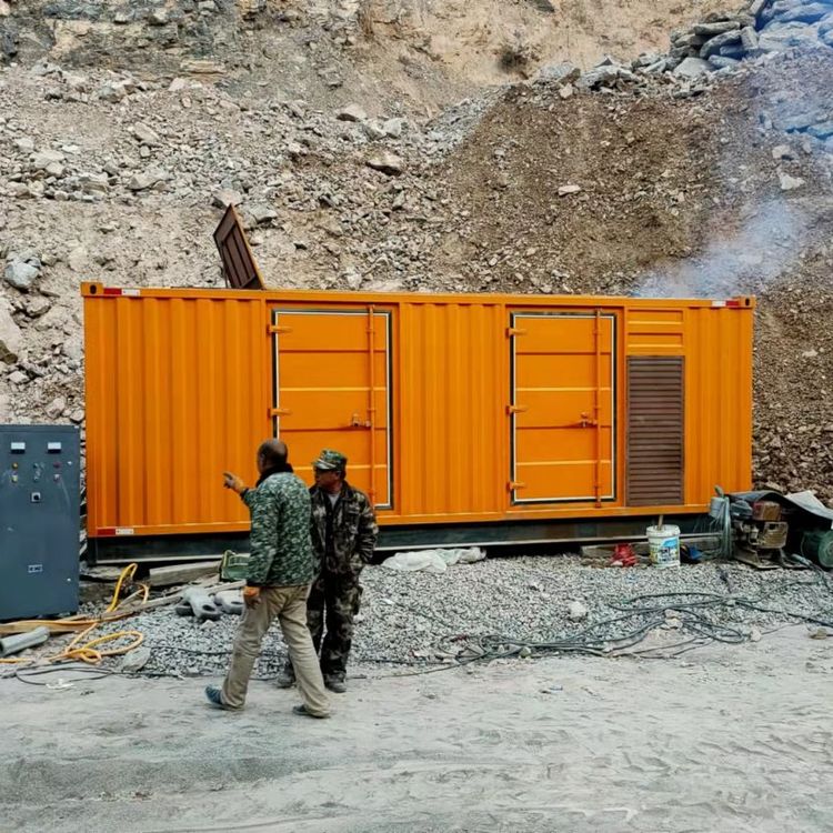 保亭如何选择适合自己的 800KW 柴油发电机组？