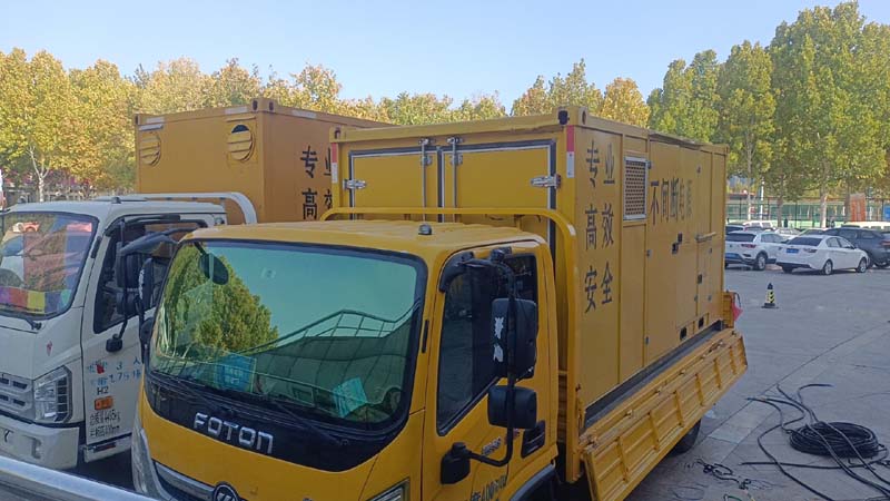 保亭柴油发电机组和UPS电源如何配合工作？